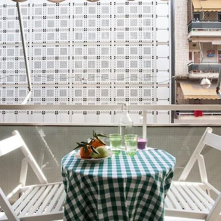 Modern Flat In City Center 아테네 외부 사진